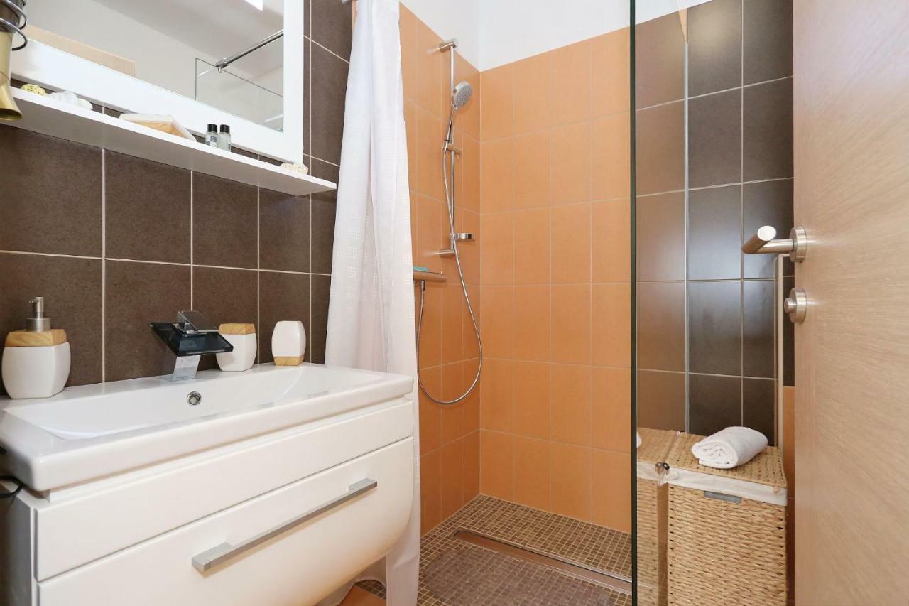 Villa Nivel Vir Εξωτερικό φωτογραφία